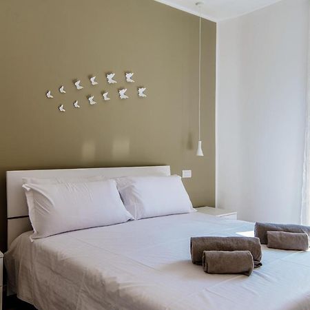 Апартаменти Diaz 67 Life'S Loft - The House Of Travelers Комо Екстер'єр фото
